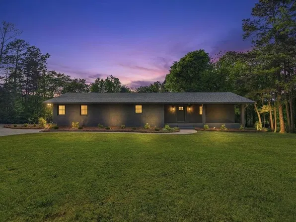 2128 N Jefferson St NE, Milledgeville, GA 31061