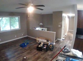 600 Stagecoach Ave, Hickman, NE 68372