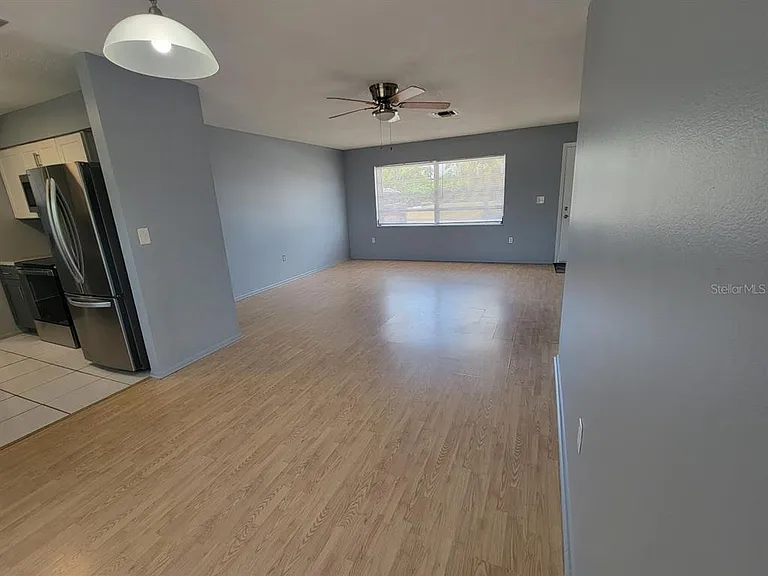 22329 Niagara Ave — Photo 12