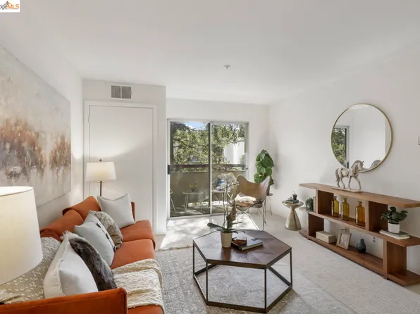 3173 Wayside Plz APT 218, Walnut Creek, CA 94597