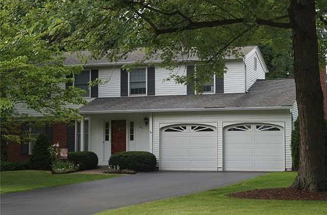 1st image of 39 Brougham Dr