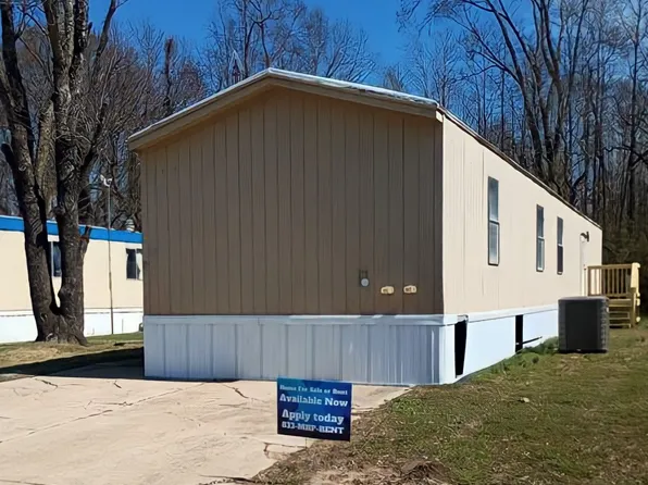 46 Deerwood Park, Centralia, IL 62801