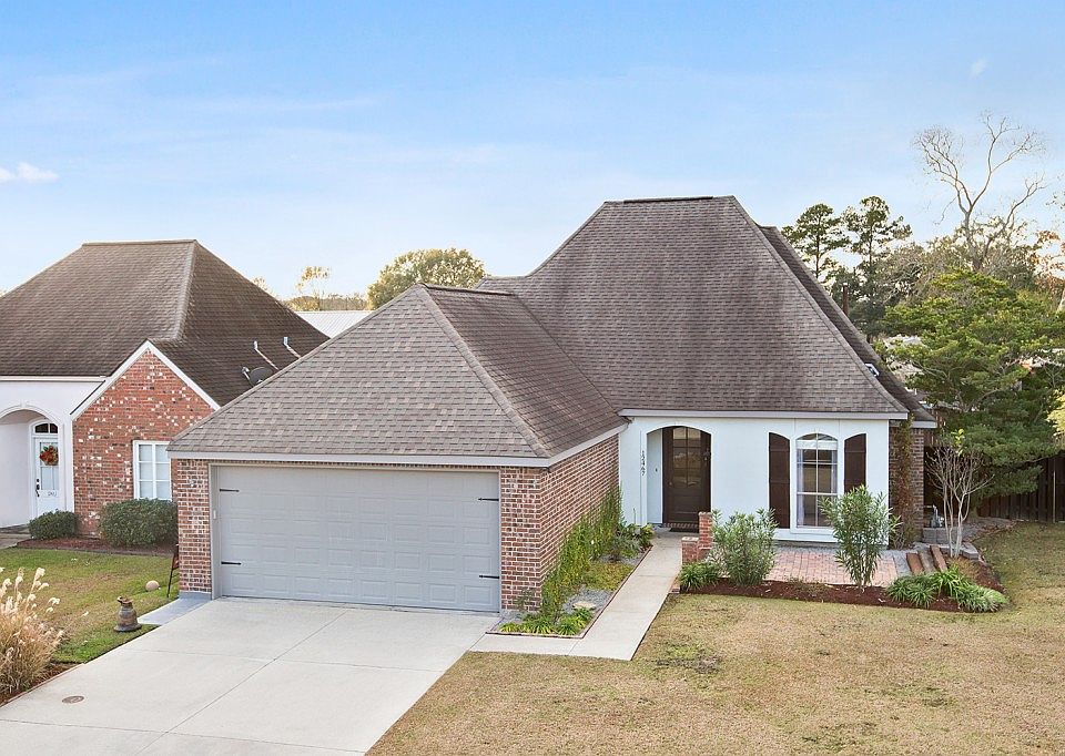 1st image of 12467 Dutchtown Villa Dr