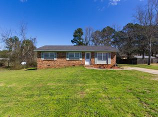 477 Lee Byrd Rd, Loganville, GA 30052