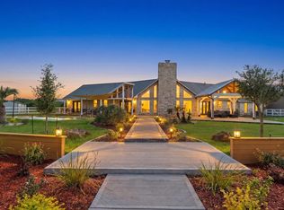 2644 Linda Ln, Brenham, TX 77833