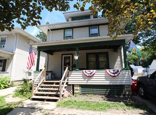 450 5th St, Aurora, IL 60505