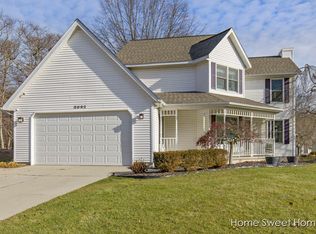5092 N Oakvale Ct SW, Wyoming, MI 49519
