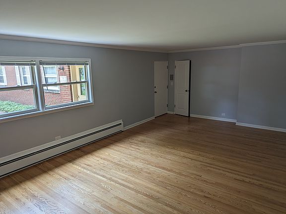 5th image of 1156 Pine St