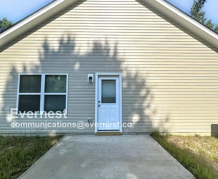 406 Killian Ave — Photo 13