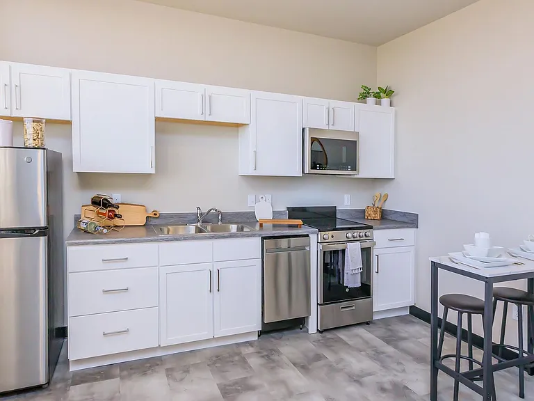 Metro Tower Lofts: Availability Now — Photo 12