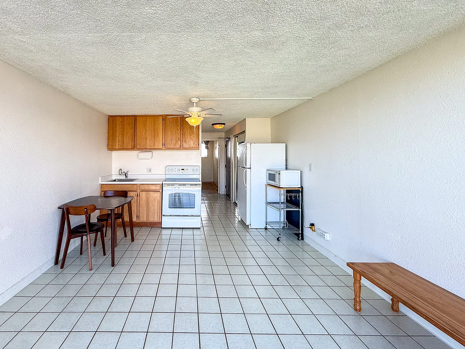 1 bed, 413 sqft, $2,100 — Photo 4