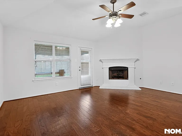 3610 Kale St — Photo 11