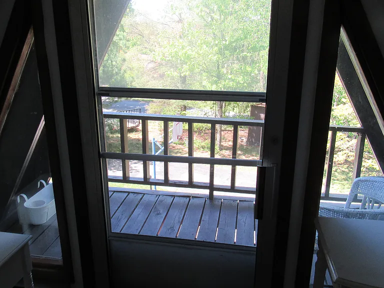 340 Goheen St — Photo 79