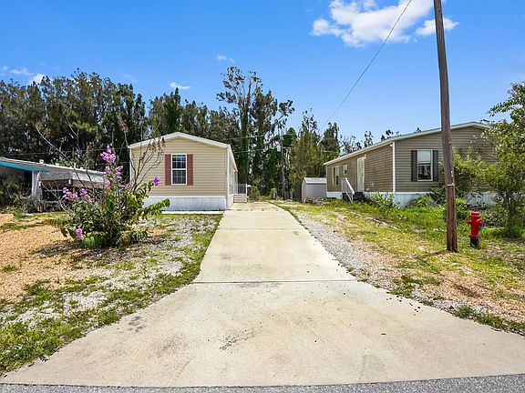 2nd image of 8333 SE Sandy Lane