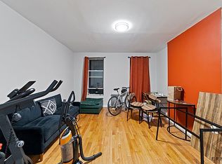 302 Hewes St #3, Brooklyn, NY 11211