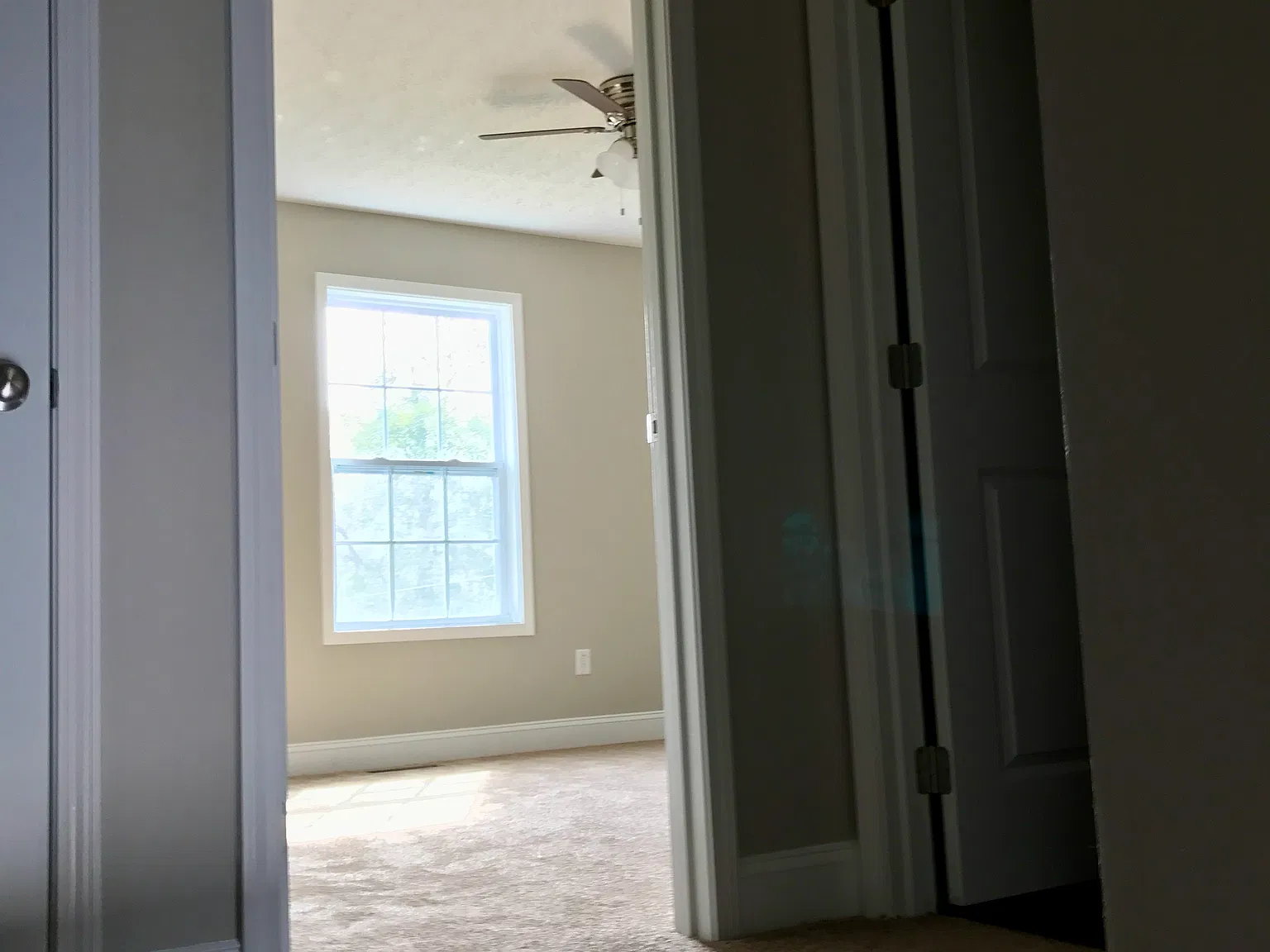 3 bed, 2.5 bath, 1500 sqft, $1,500 — Photo 4