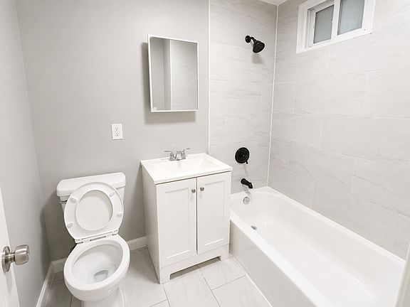 3rd image of 163 Hillside Ave #2R