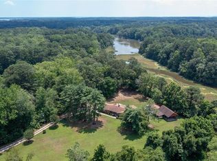 7470 Creeks End Rd, Gloucester, VA 23061