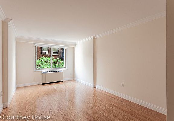 3rd image of 55 W 14th St APT 5J