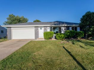 2217 Sheridan St, Janesville, WI 53546
