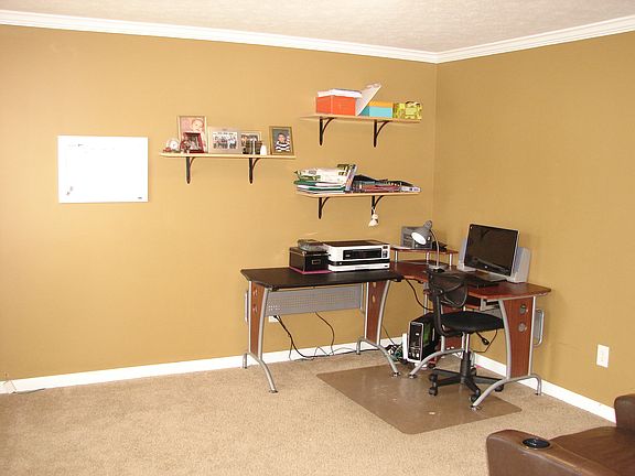 5th image of 10228 Ironway Dr