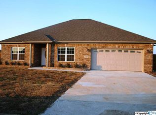 107 Blossom Rd, Toney, AL 35773