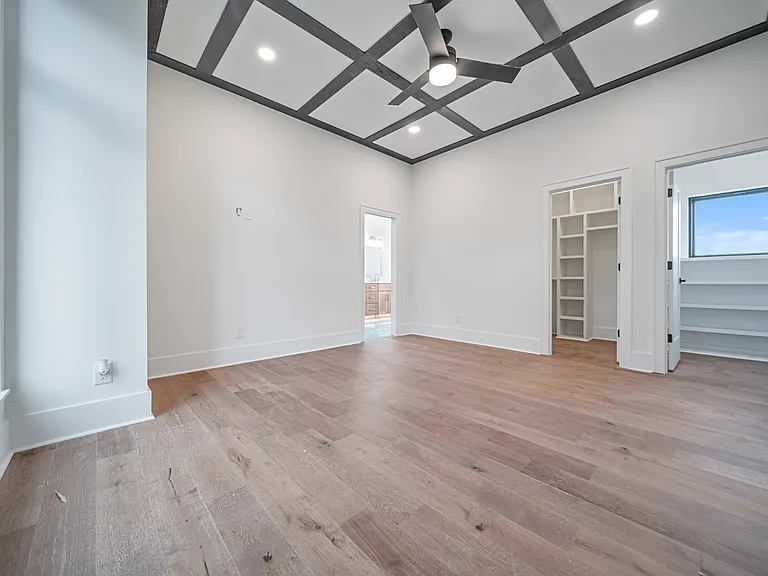 6011 Hill Cir — Photo 46