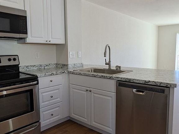 4th image of 1632 Manitou Blvd #1634