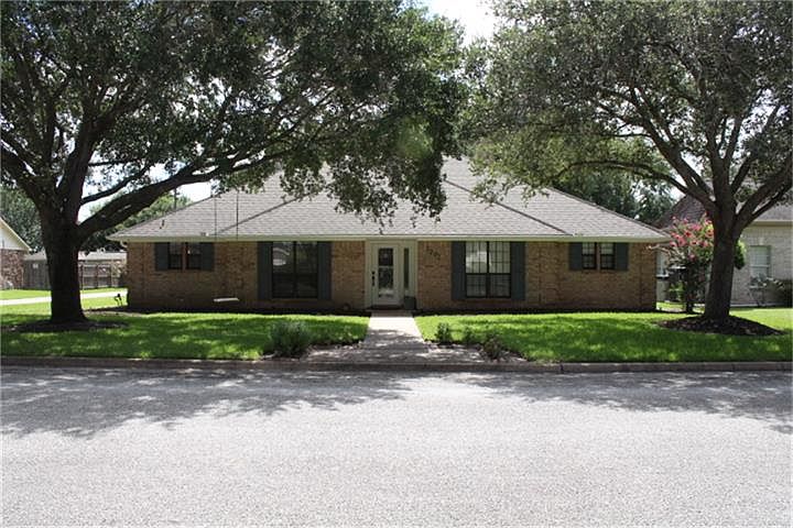 1st image of 1201 Meadow Creek Dr