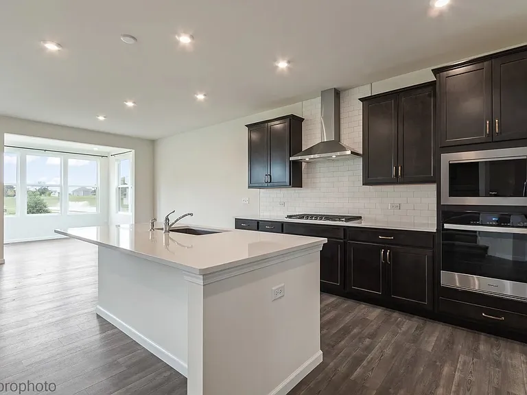 651 Alpine Dr — Photo 10