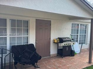 211 SW 71st Ave, Miami, FL 33144
