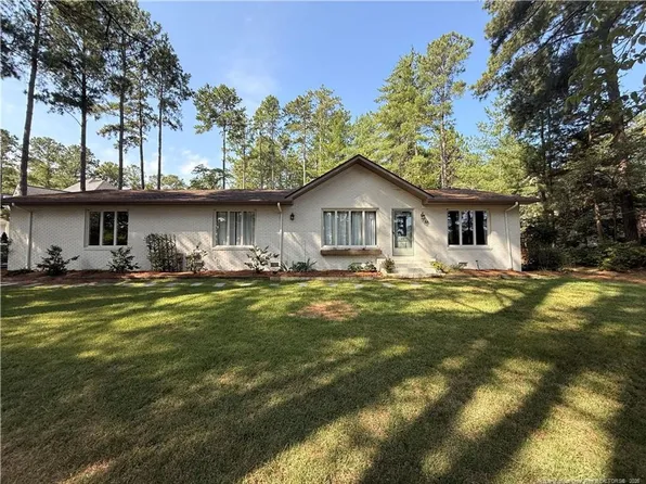 46 Shadow Dr, Whispering Pines, NC 28327