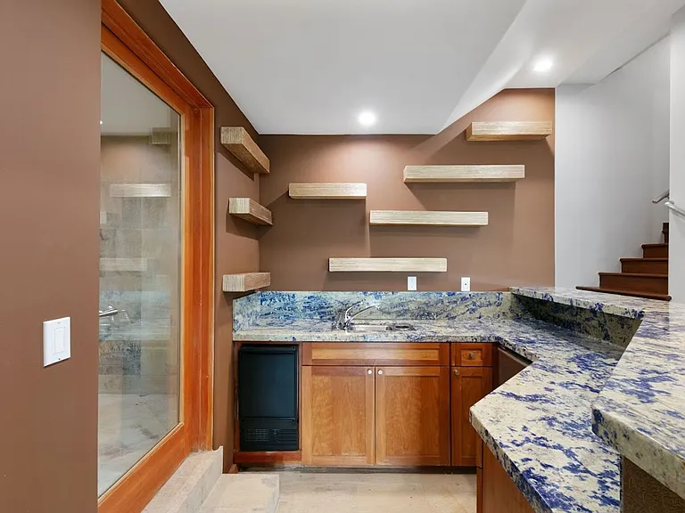 27091 Sea Vista Dr — Photo 31