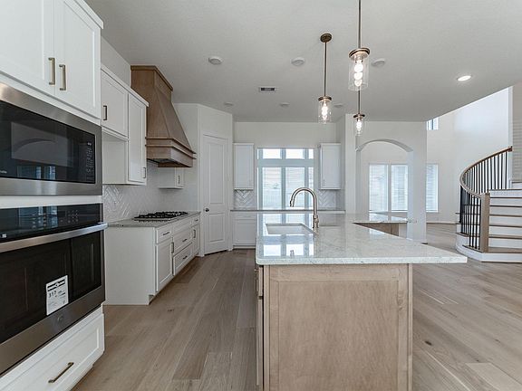 6th image of this home