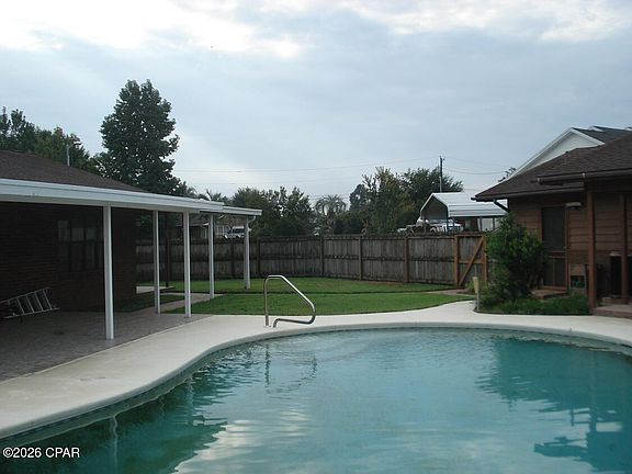 4th image of 5433 Rushmore Dr