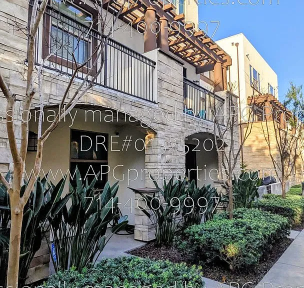 9315 Alondra Blvd #2 — Photo 28