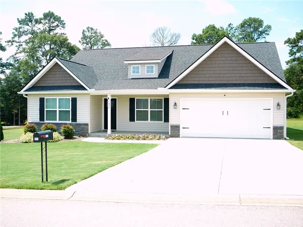 1053 Stoneham Cir, Anderson, SC 29626