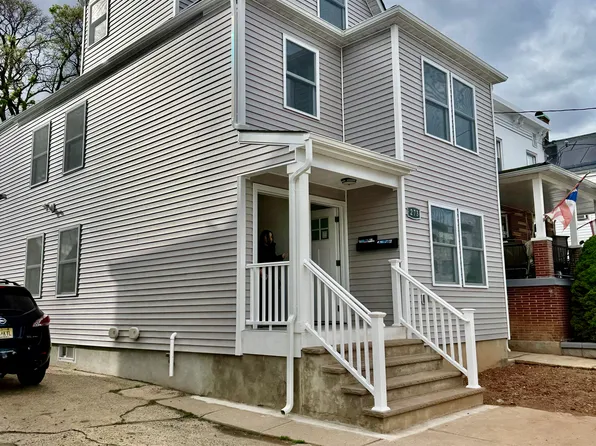 273 Oak St #1, Perth Amboy, NJ 08861