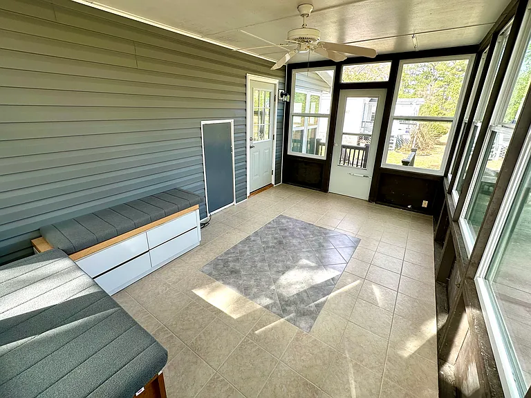 419 Quartermaster Ct — Photo 55