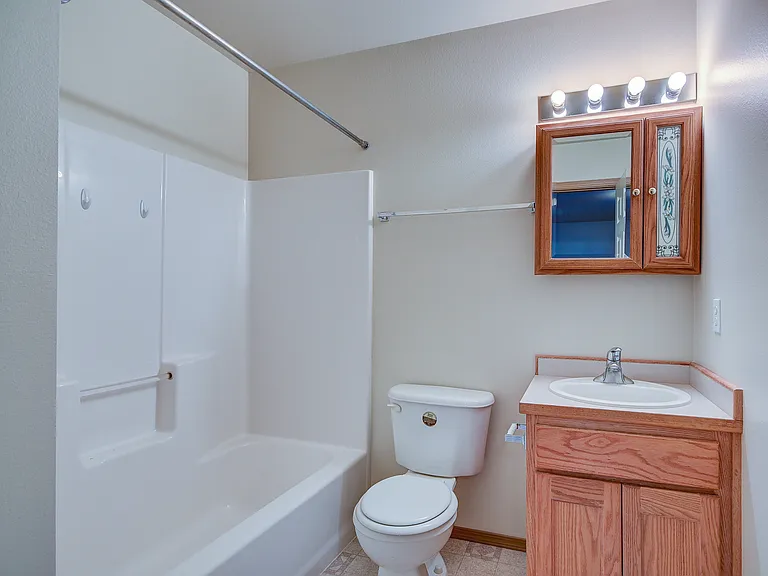 0850-1293 NW Elwha — Photo 11