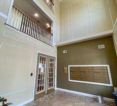 3rd image of 323 Sophee Ln
