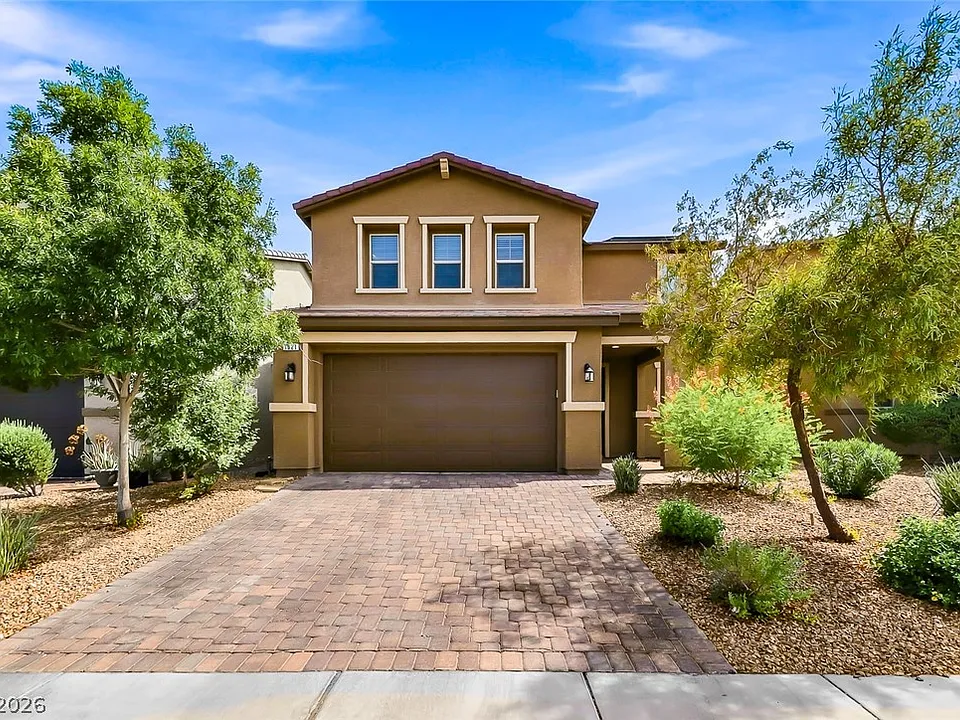 1821 Soto Ln