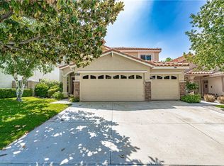 28772 Woodside Dr, Saugus, CA 91390