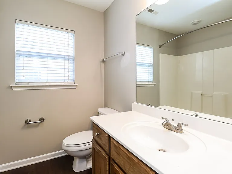 2619 Rozzelles Landing Dr — Photo 15