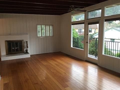 Living Room w/Fireplace