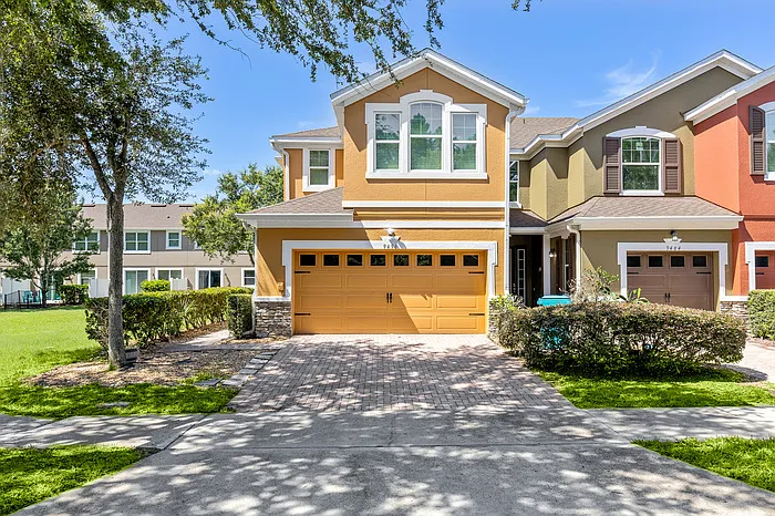 9496 Strongbark Ln — Photo 1