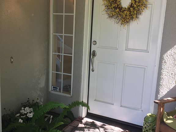 3rd image of 1153 E La France Dr