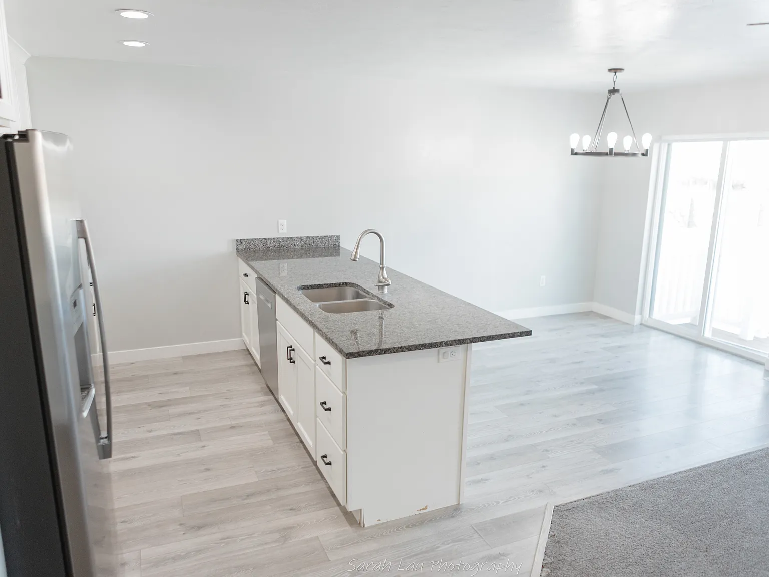 4 bed, 3.5 bath, 2270 sqft, $2,200 — Photo 3
