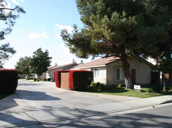1321 Reddick Lane, 1321 Reddick Ln APT 3, Bakersfield, CA 93312
