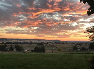 9416 E Pine Tree Dr, Mead, WA 99021